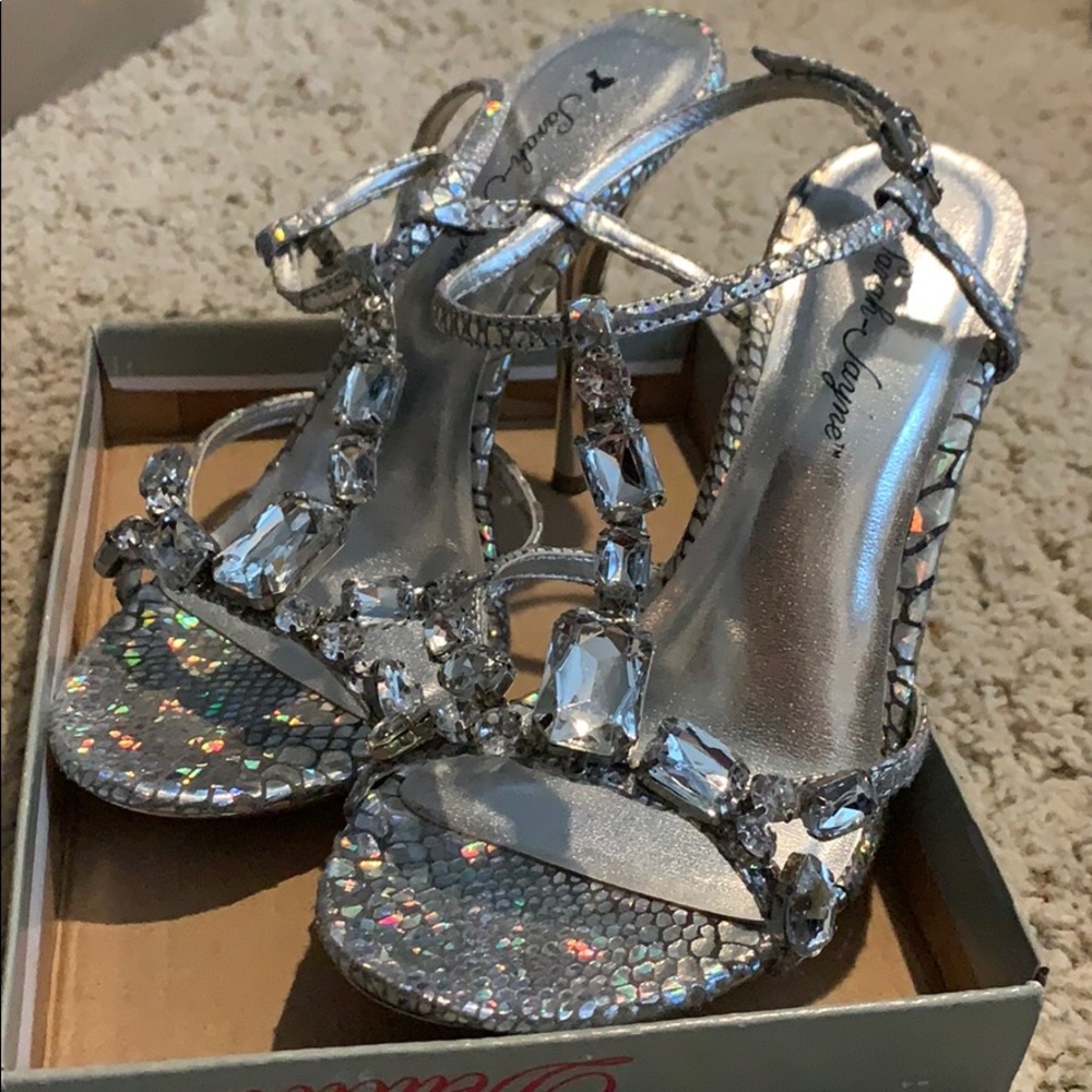 High heel shoes